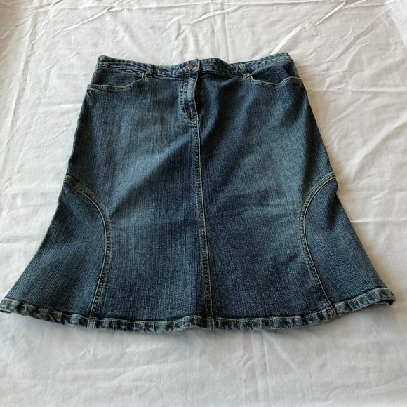 INC Jean Skirt Size 10 NWT - Picture 1 of 6